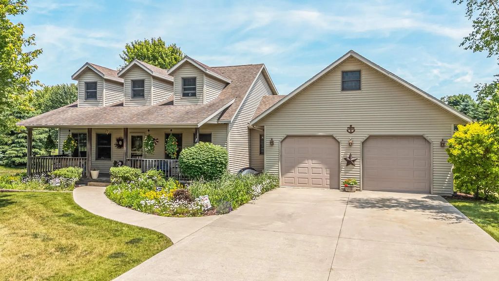 1428 N 12th Place, STURGEON BAY