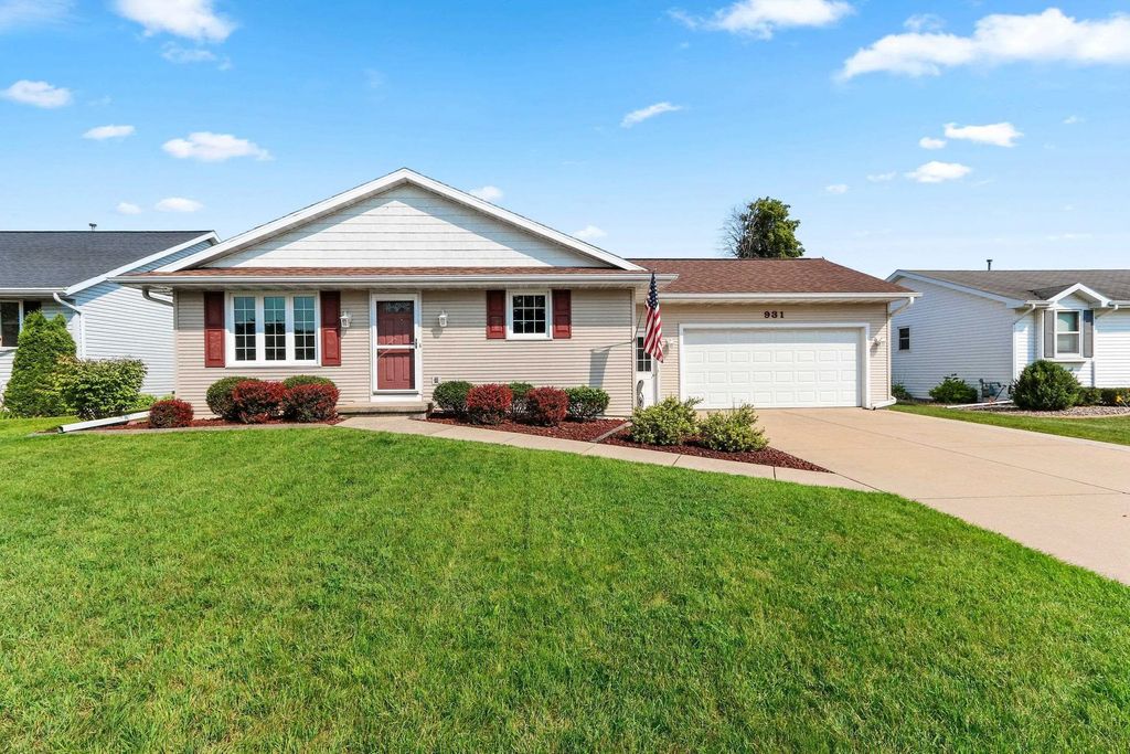 931 Gerard Drive, GREEN BAY