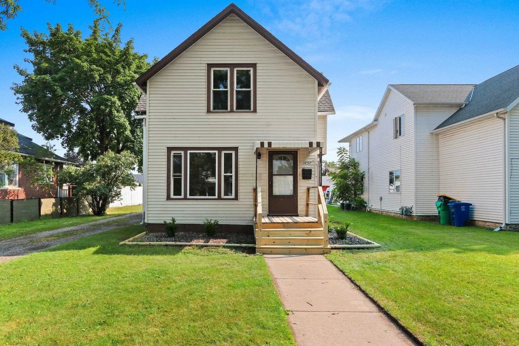 1457 Cedar Street, GREEN BAY