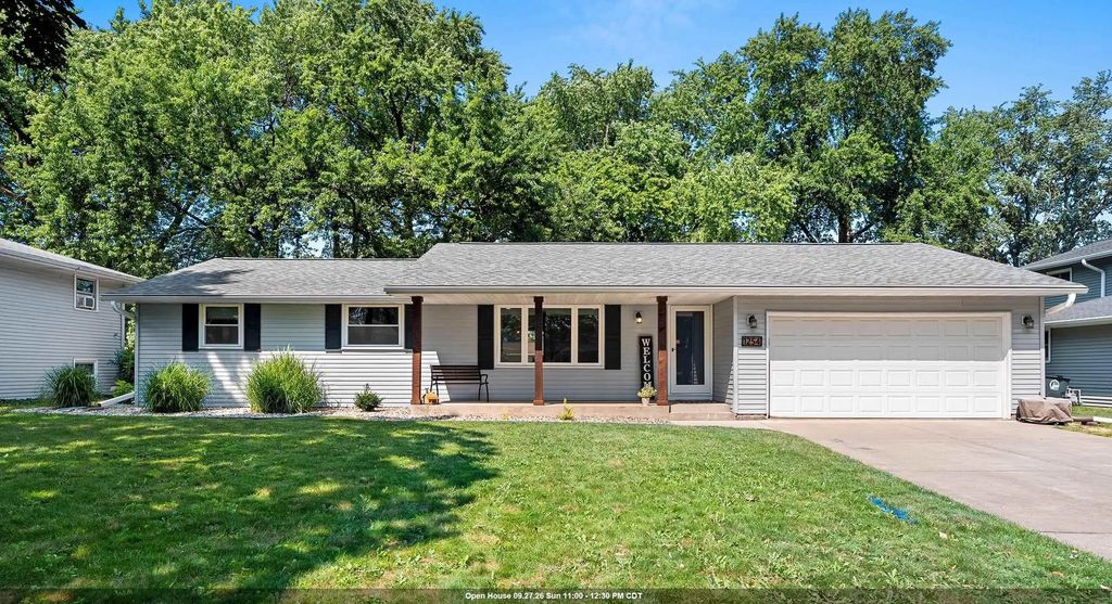 1254 April Lane, GREEN BAY