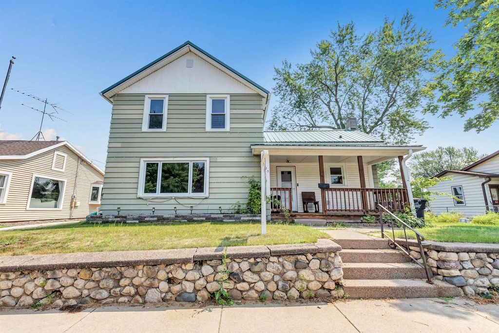 520 S Union Street, SHAWANO