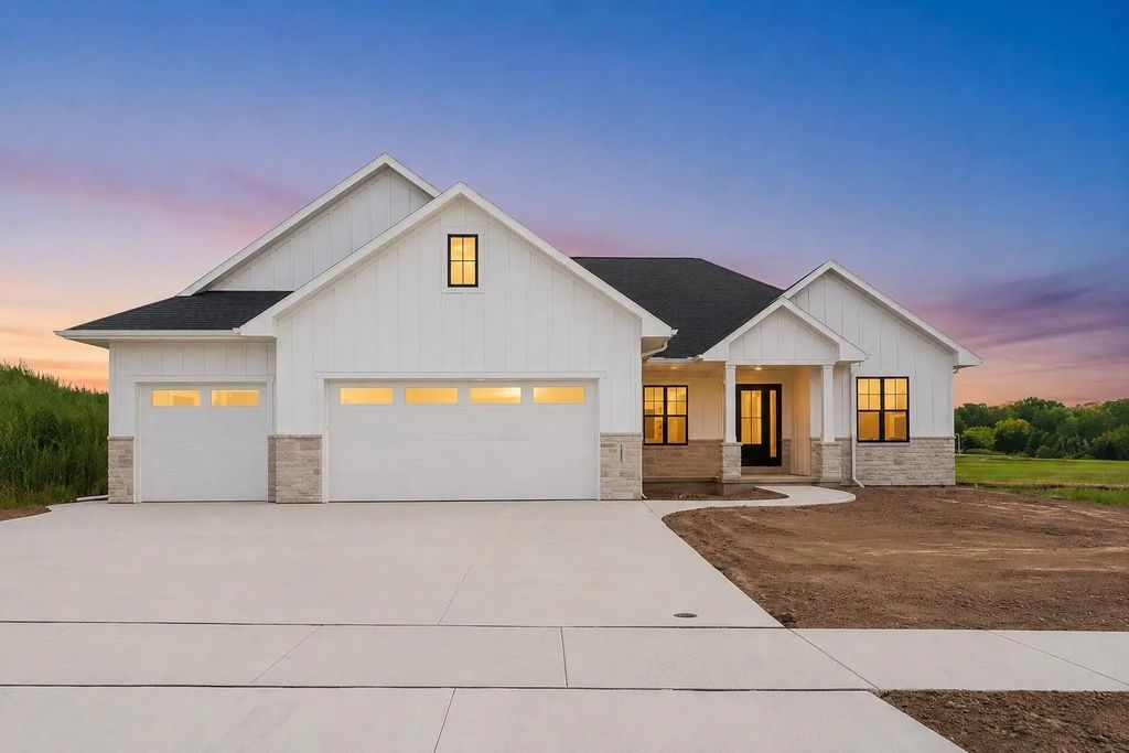 4957 Big Sky Pass, DE PERE
