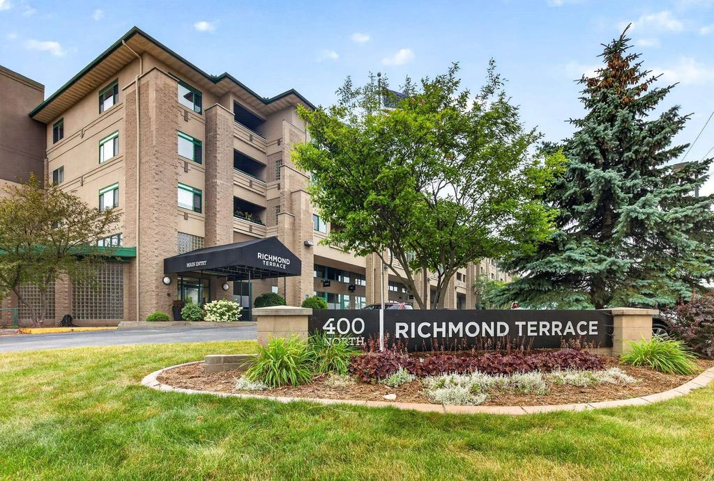 400 N Richmond Street 425, APPLETON