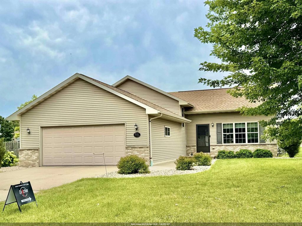 W5424 Red Clover Trail, APPLETON