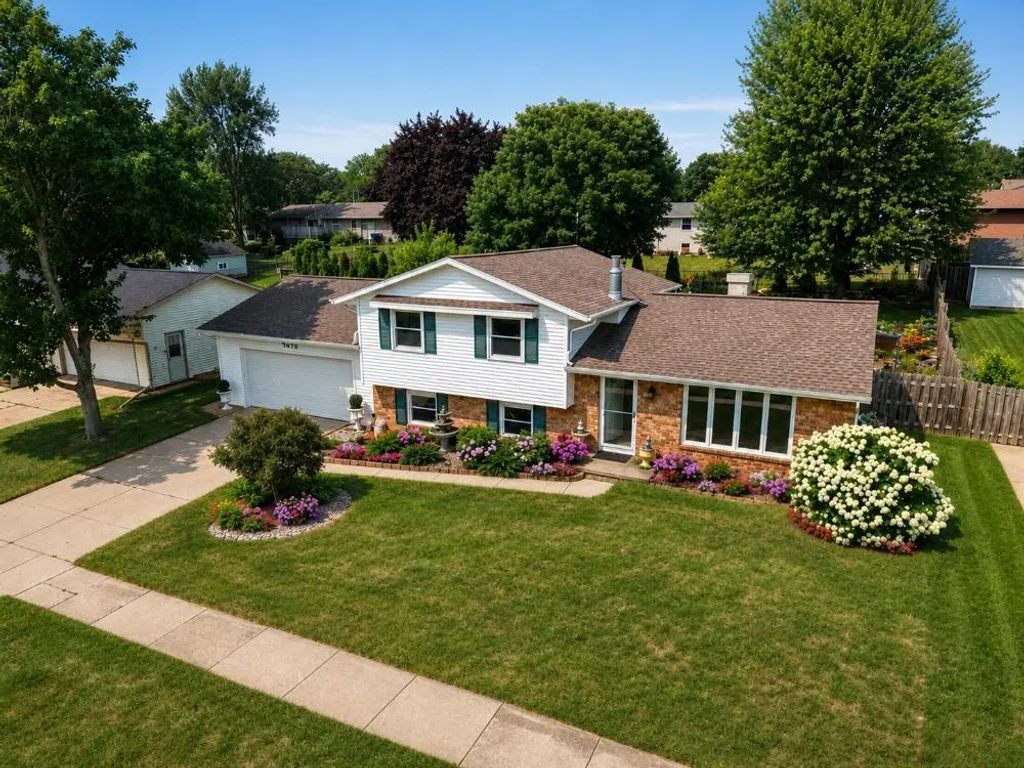 552 Menlo Park Road, GREEN BAY