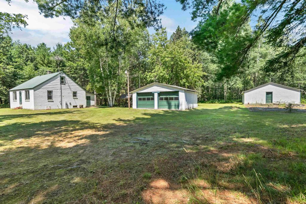 W12818 Ranch Road, CRIVITZ
