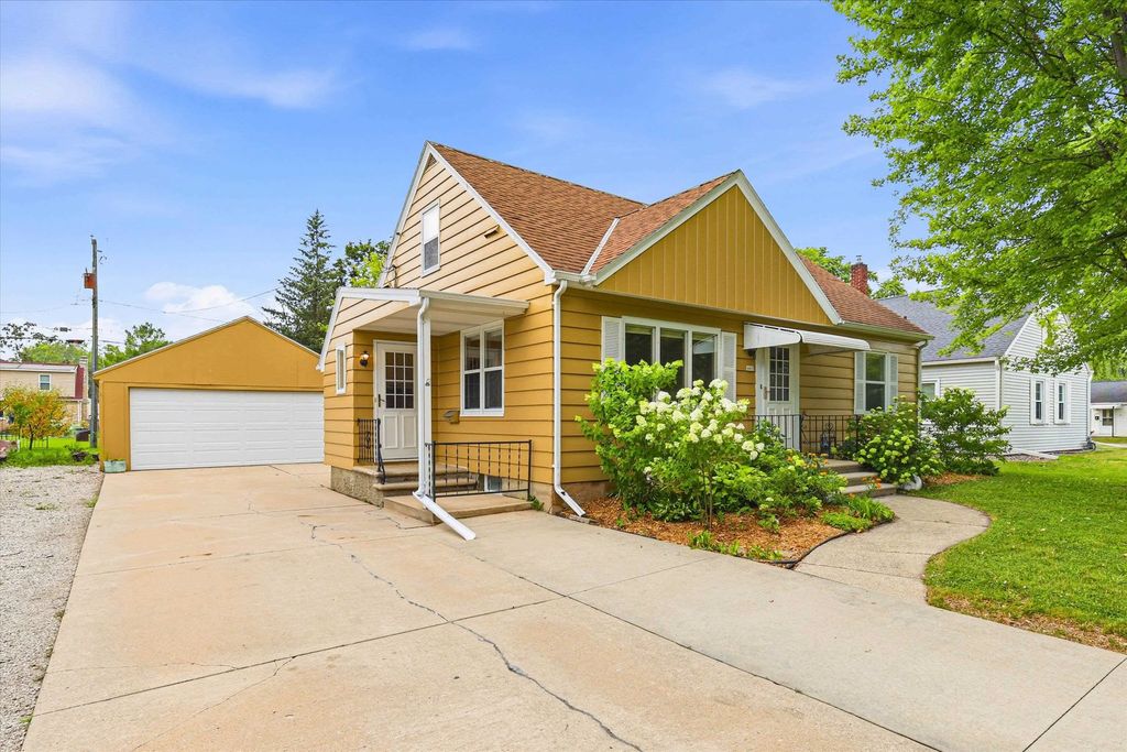 441 N Winnebago Street, DE PERE