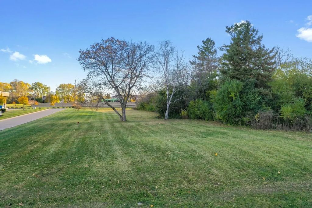 1875 Rath Lane, OSHKOSH