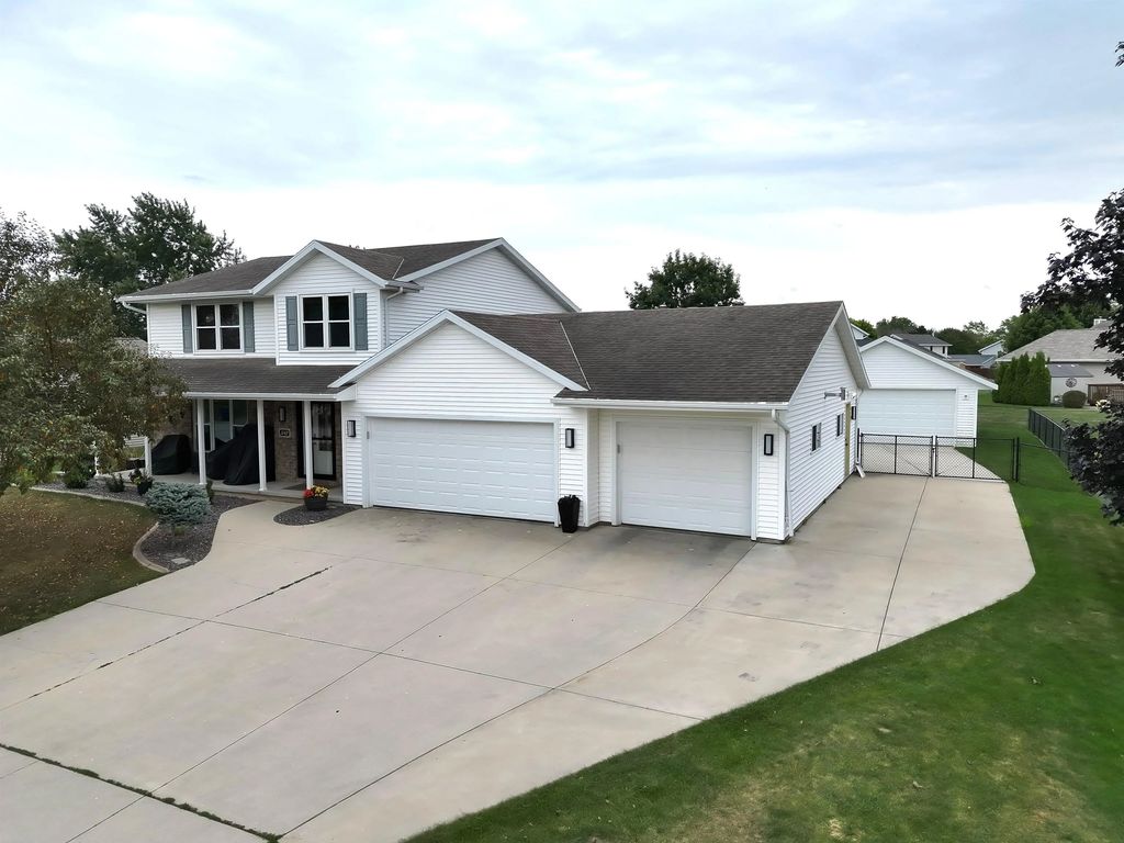 3142 Emory Street, GREEN BAY