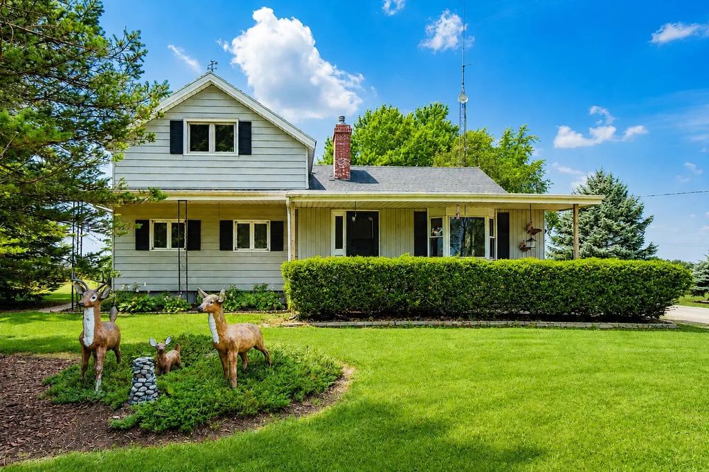 N9644 Ridge Road, VAN DYNE