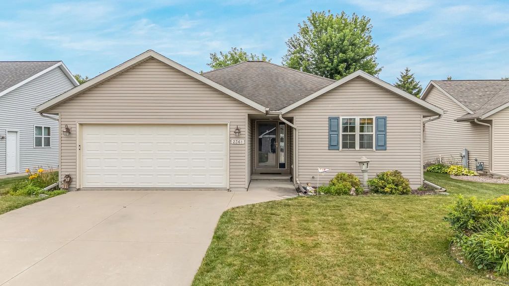 2361 Indy Court, DE PERE