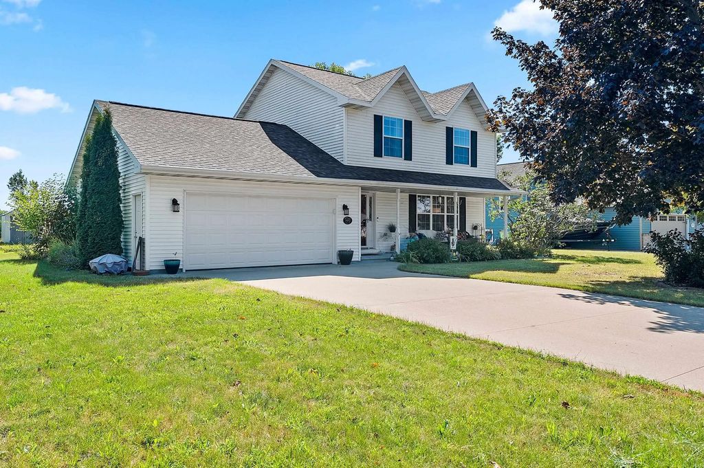 N8972 Lilac Road, MENASHA