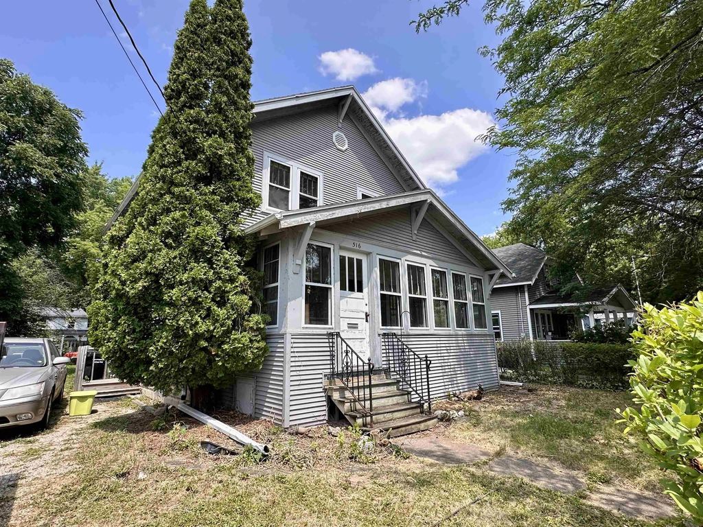 516 E Maple Street, APPLETON