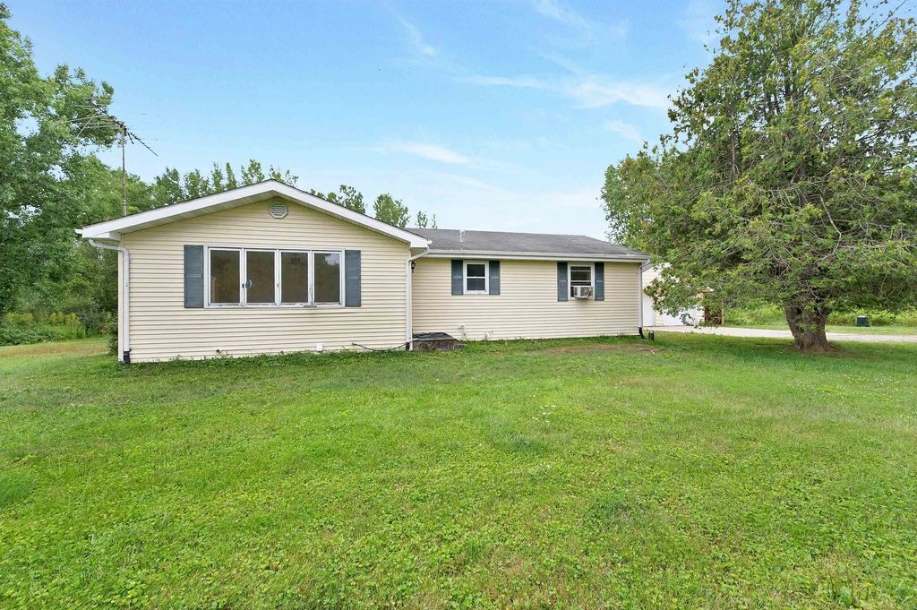 5337 State Hwy 22, LENA
