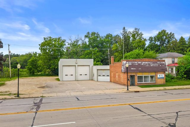 431 W Main Street, WAUTOMA