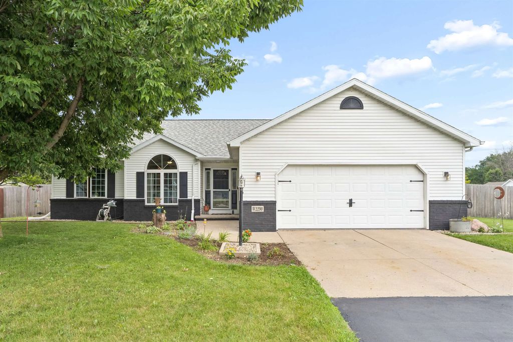 W2290 Block Road, KAUKAUNA