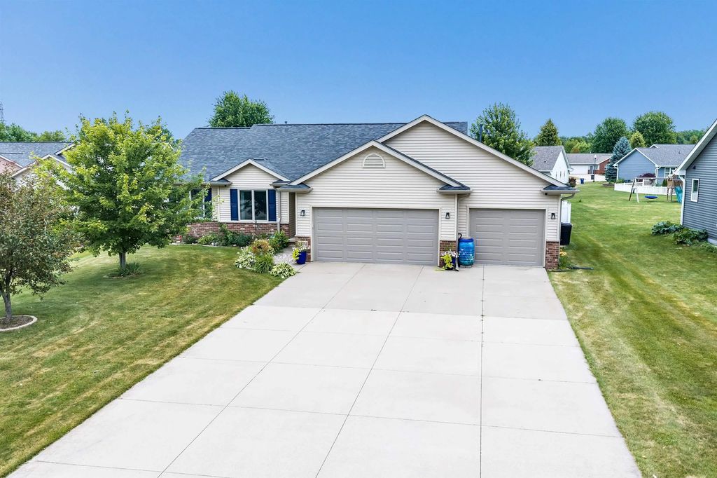 N1734 Hot Springs Court, GREENVILLE