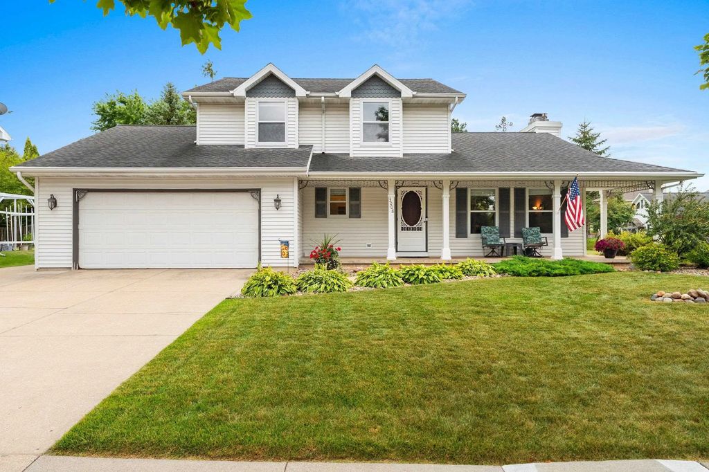 3008 Brighton Place, GREEN BAY