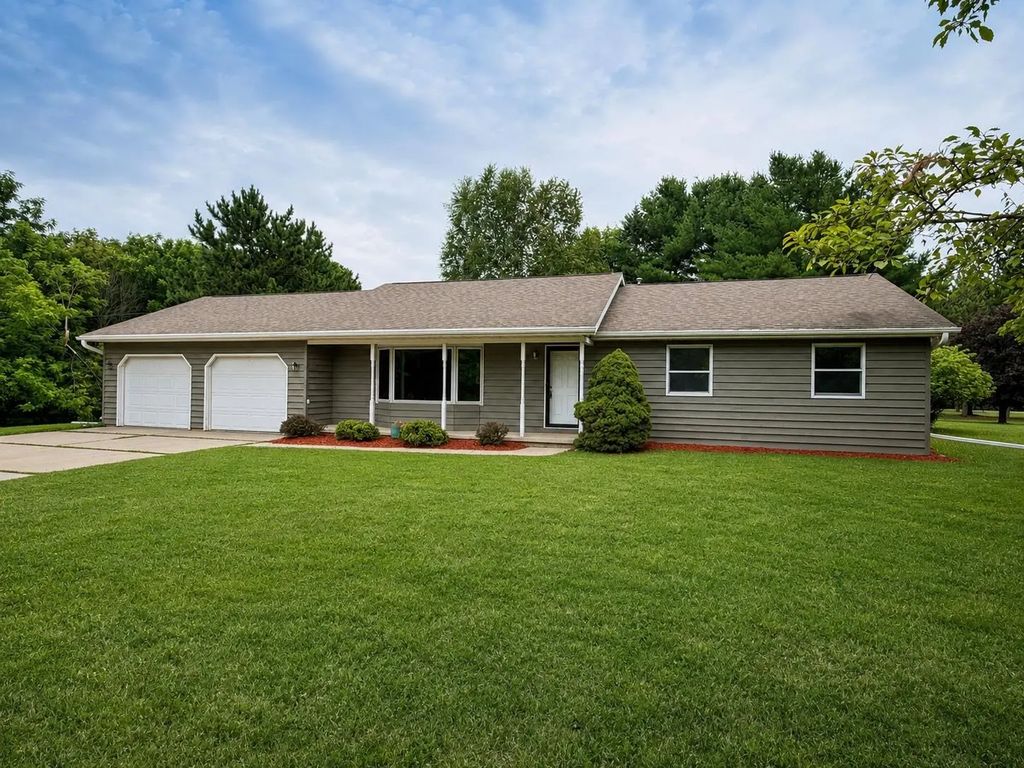 2100 Westline Road, GREEN BAY