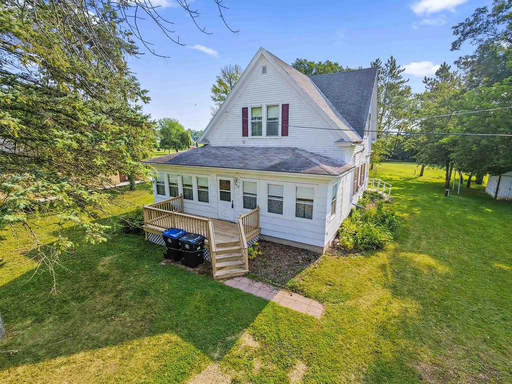 302 S Zachow Street, CECIL