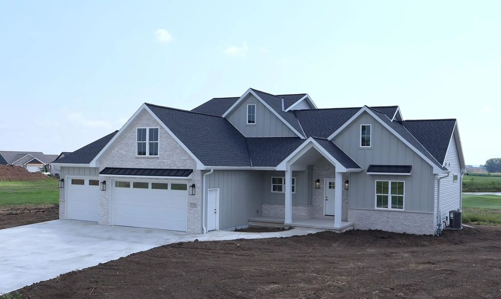 773 Royal St Pats Drive, WRIGHTSTOWN