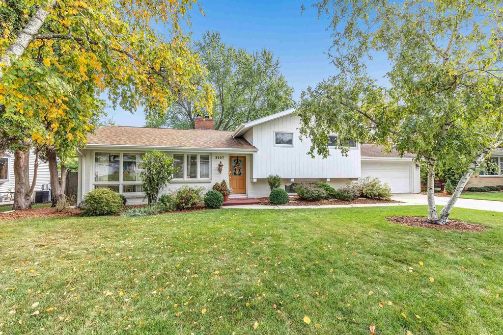 2697 Beaumont Street, GREEN BAY