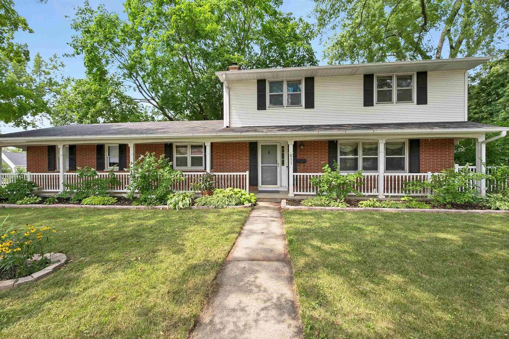 611 Waubaunuqua Trail, DE PERE