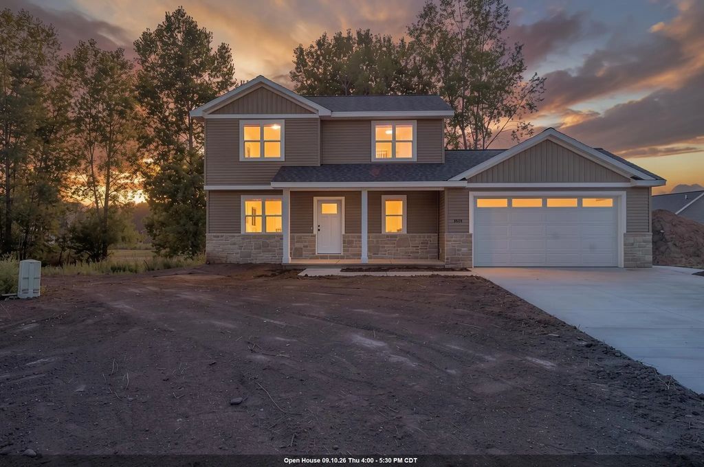 1631 Emerson Court, GREEN BAY