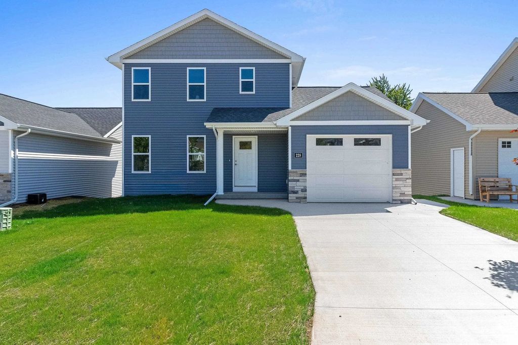 228 Fairview Lane, CHILTON