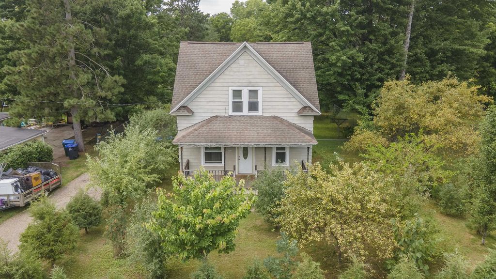 400 N Townline Road, WAUTOMA