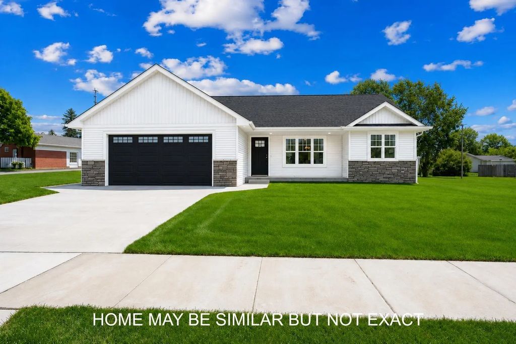 1033 Gray Street, GREEN BAY