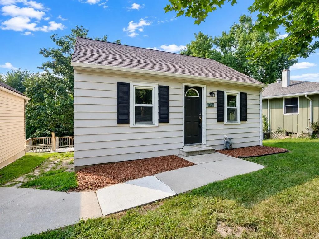 458 Bader Street, GREEN BAY