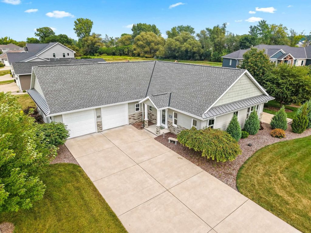 1441 Ava Hope Court, DE PERE