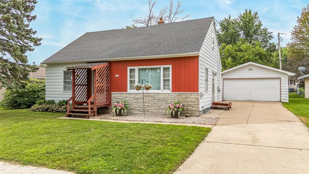 1303 Faust Avenue, OSHKOSH