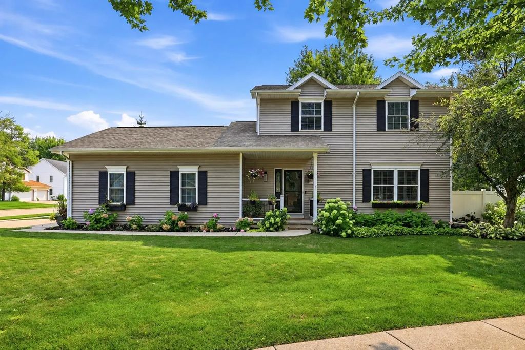 1520 Wellington Drive, OSHKOSH