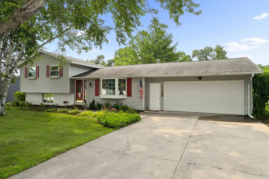 1138 Anchor Drive, GREEN BAY