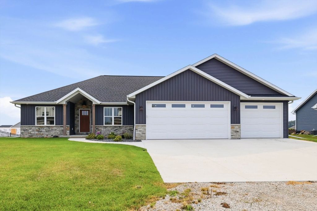 8372 St Norbert Drive, NEENAH
