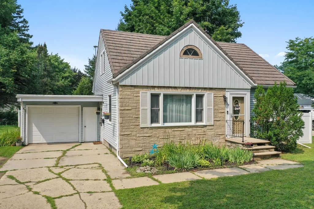 529 Newtols Street, GREEN BAY
