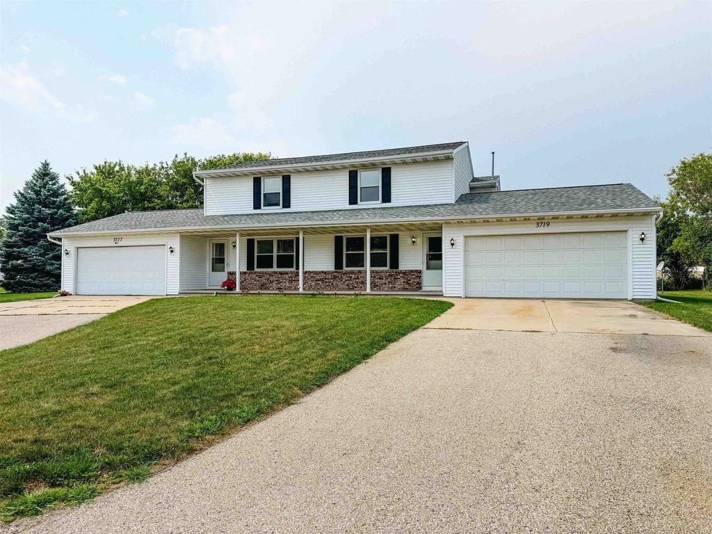 3719 N Blueridge Drive, APPLETON
