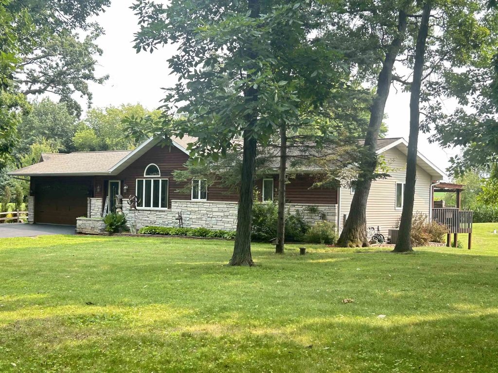 1266 Clairville Road, OSHKOSH