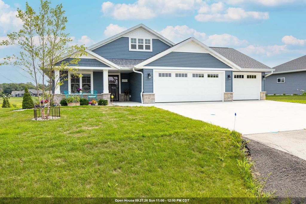 1712 Addie Parkway, OSHKOSH