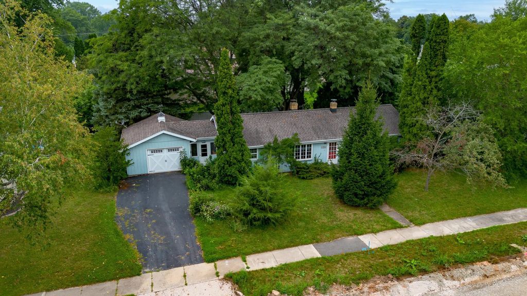 1905 N Alexander Street, APPLETON