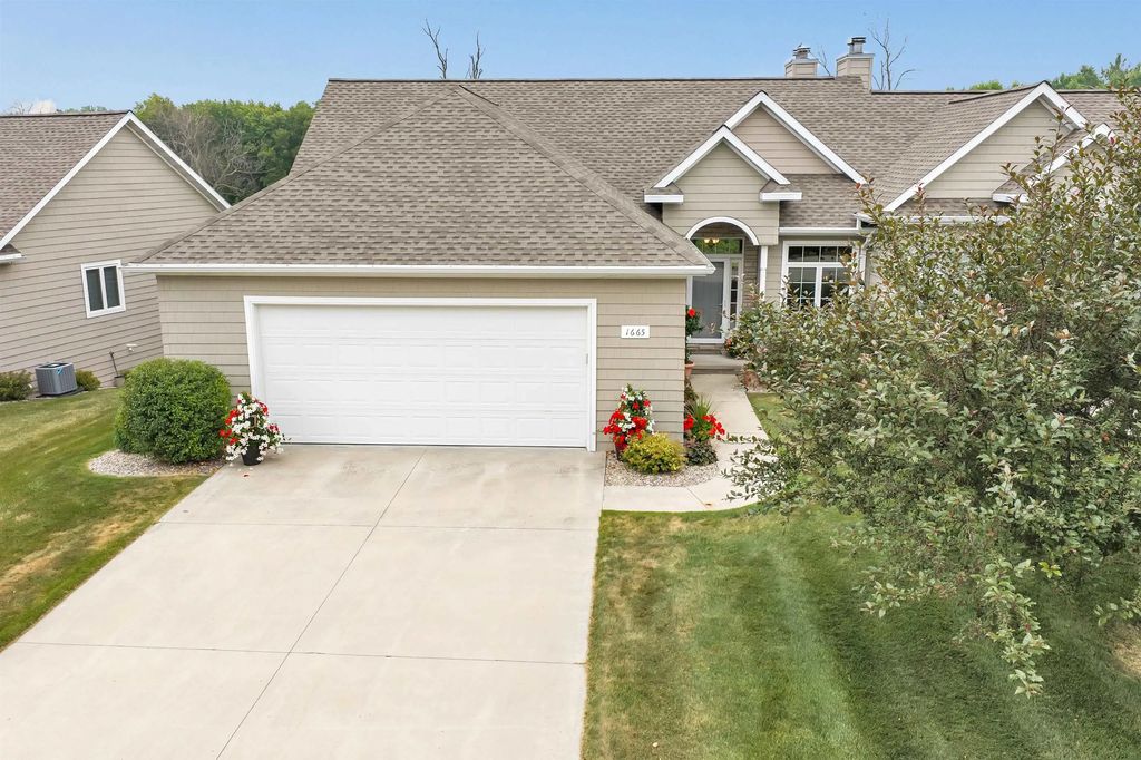 1665 Remington Ridge Way, DE PERE