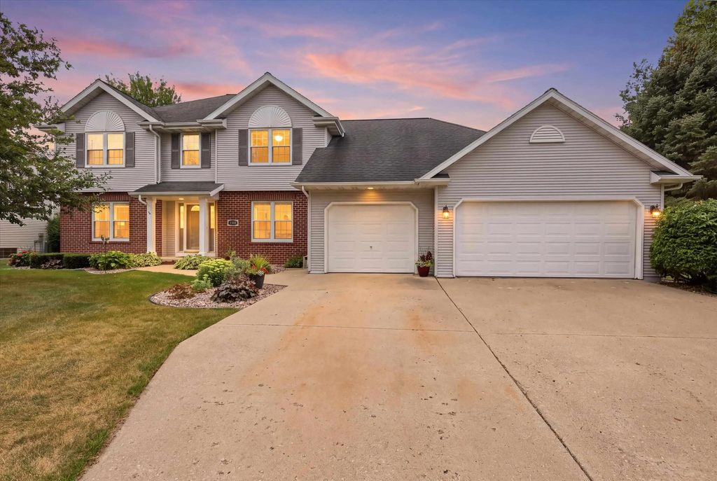 1990 Tyler Lane, DE PERE