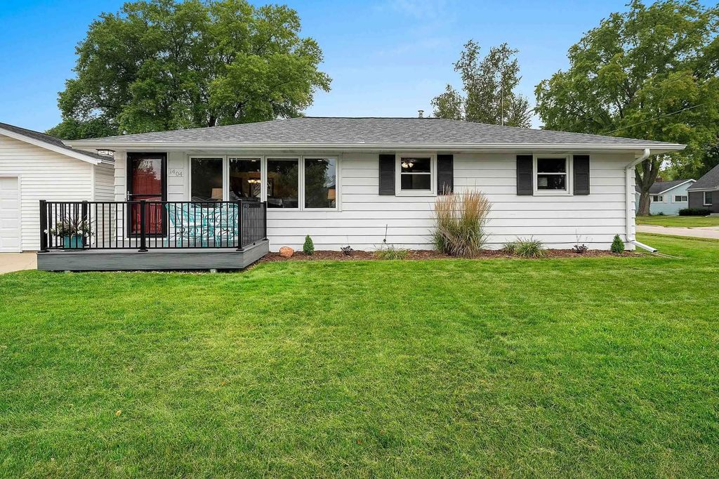 1404 Spence Street, GREEN BAY