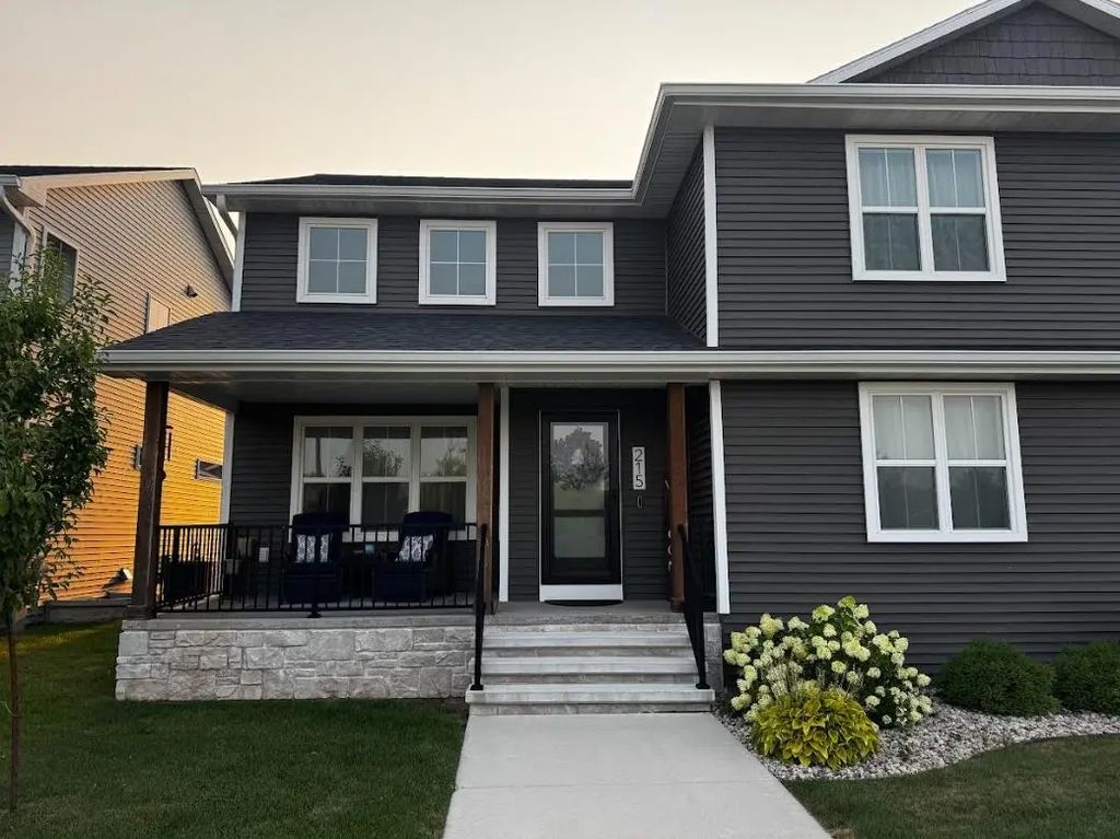 215 Red Cedar Parkway, KIMBERLY