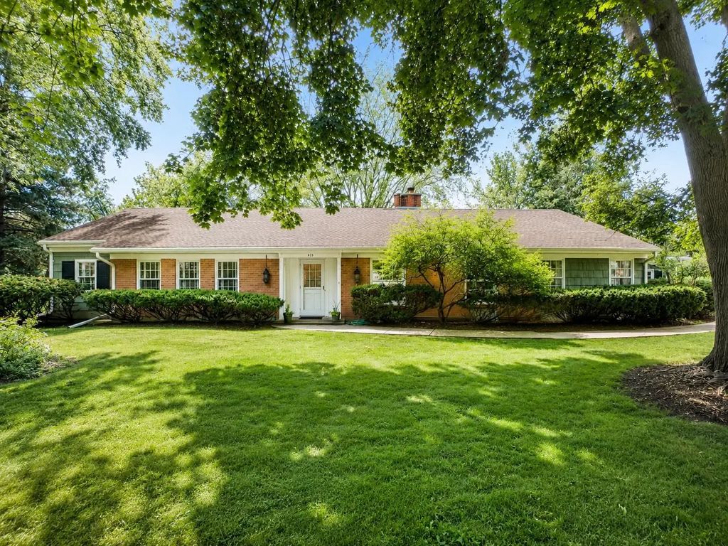 415 Arrowhead Drive, GREEN BAY