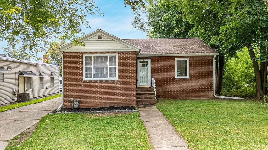 107 S Oneida Street, GREEN BAY