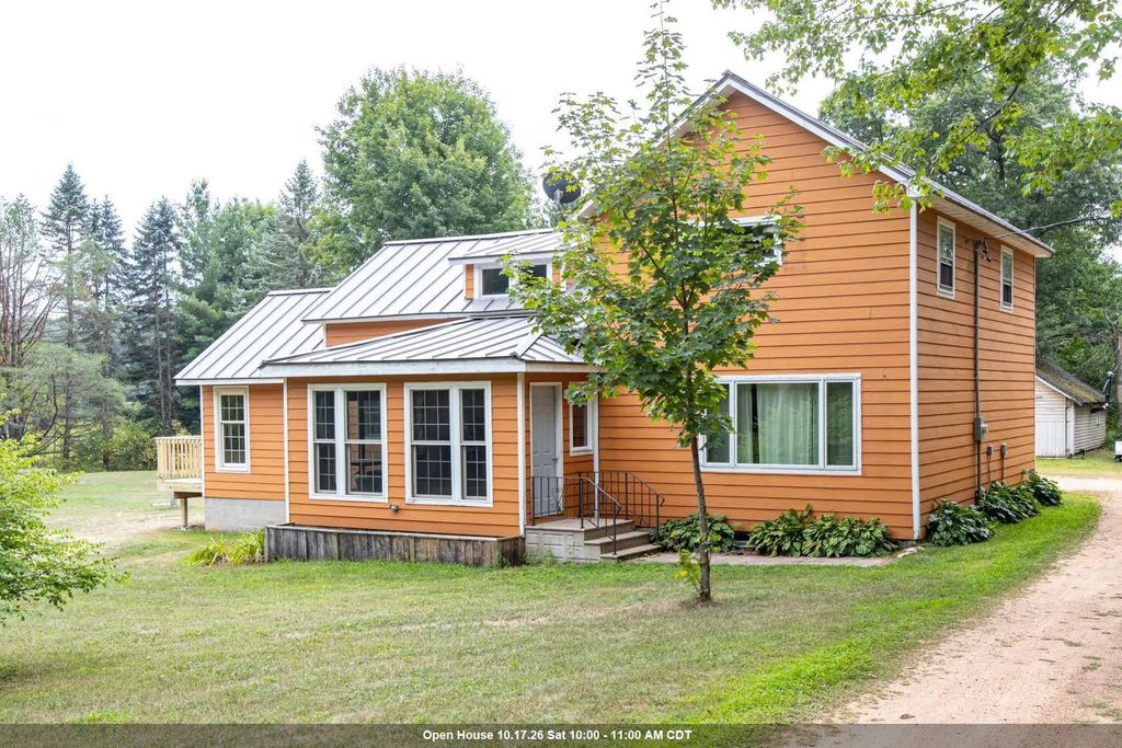770 County Rd Zz North, Amherst Junction