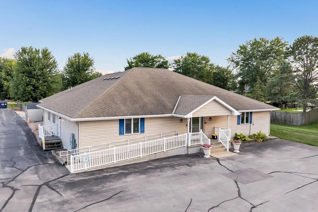 5140 Algoma Road, NEW FRANKEN